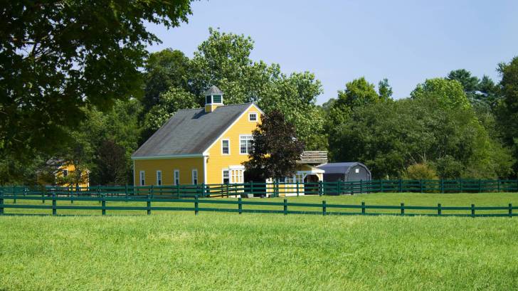 Massachusetts farm house