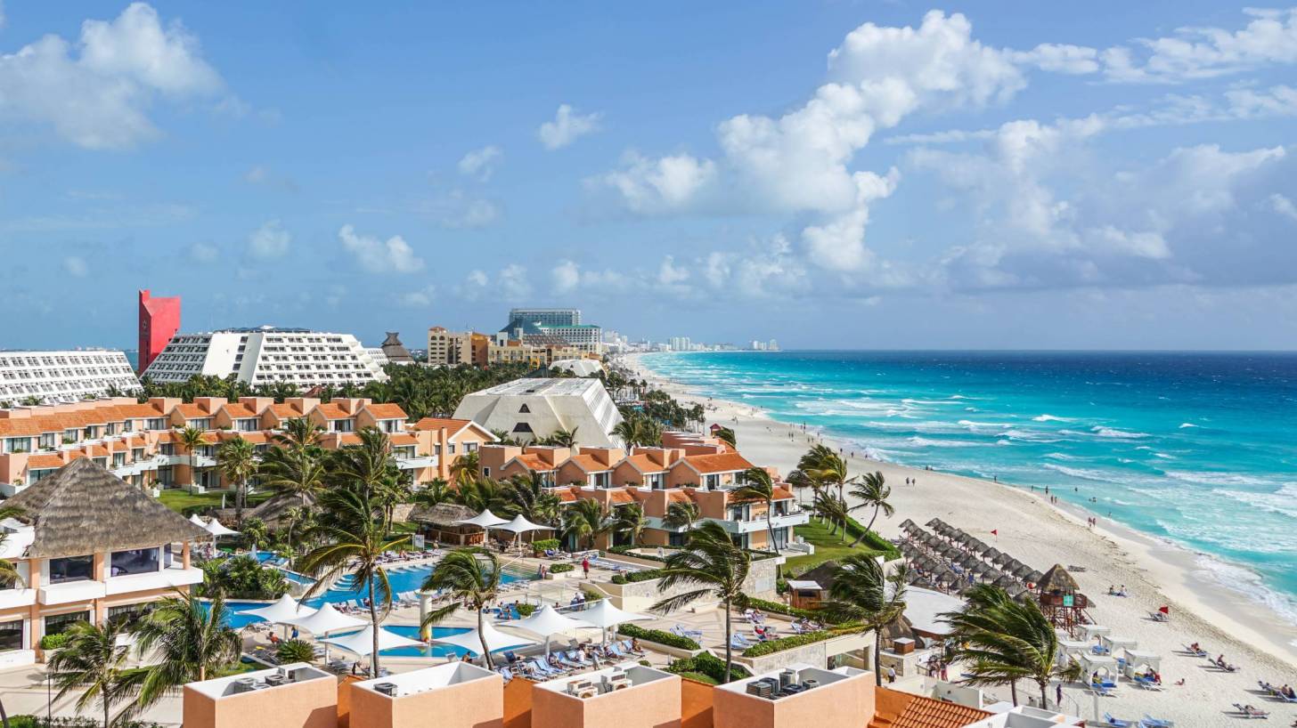 cancun resort beach