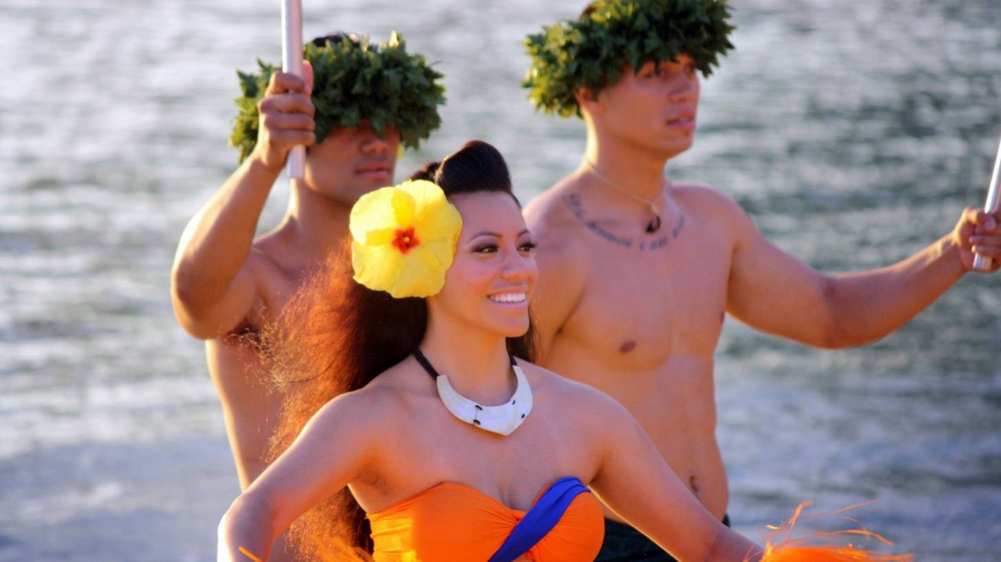 hula dancers on the beach