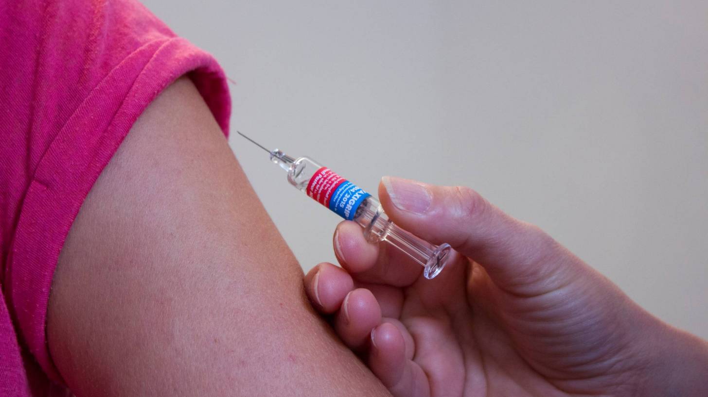 vaccination in the arm