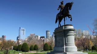 George Washington on horse statue