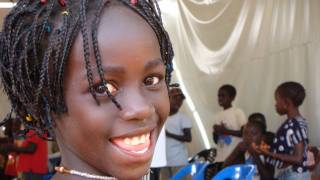 young Guinea african girl smiling
